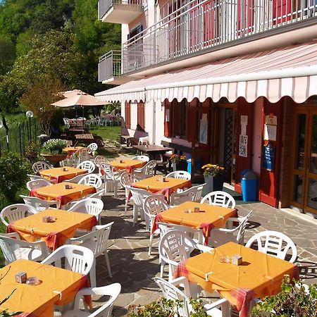Hotel Rosalpina Riva del Garda Exteriér fotografie