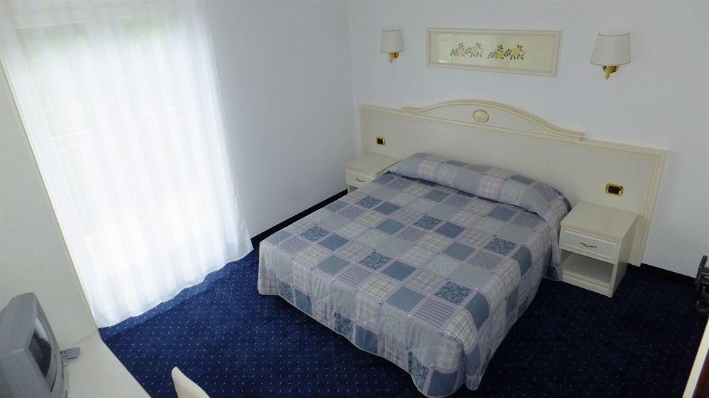 Hotel Rosalpina Riva del Garda Exteriér fotografie