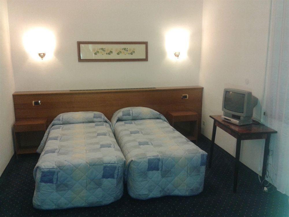 Hotel Rosalpina Riva del Garda Exteriér fotografie