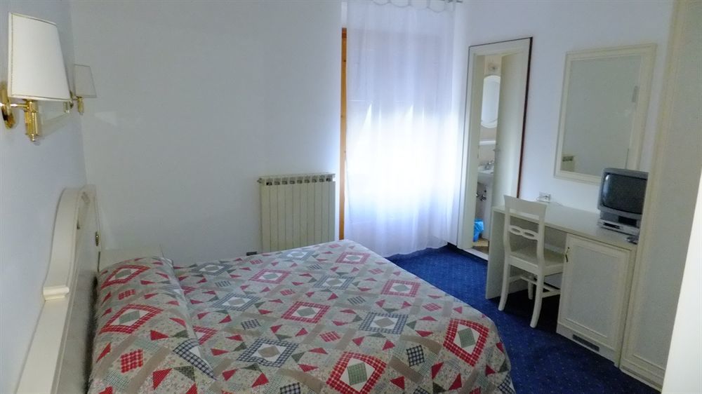 Hotel Rosalpina Riva del Garda Exteriér fotografie